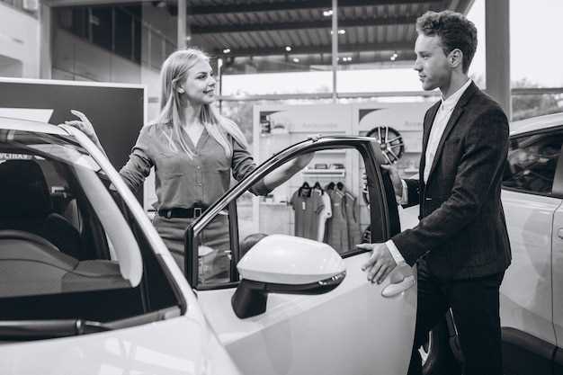 Infiniti FX: Пионер в сегменте кроссоверов